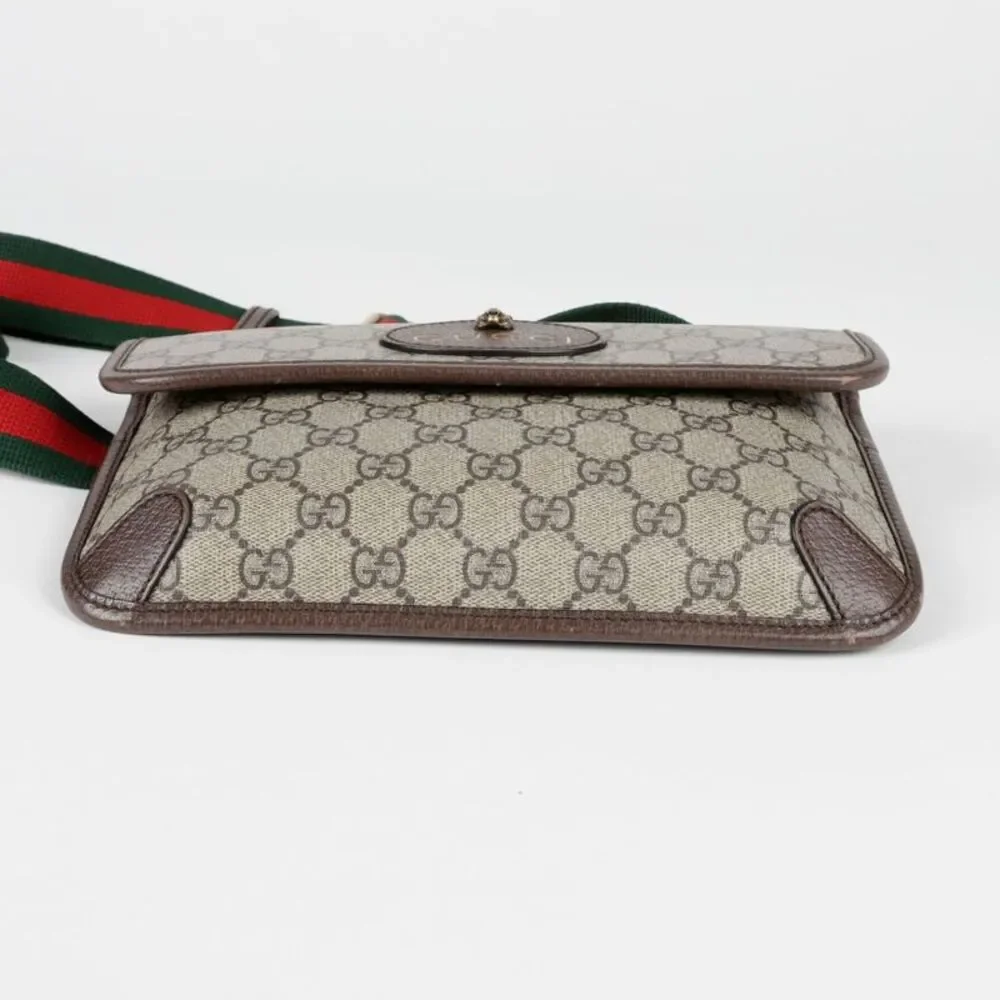 Gucci delivery duty